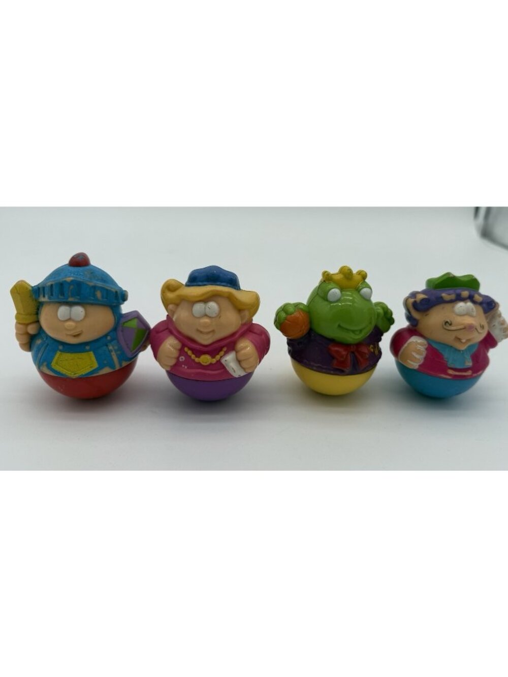 2004 Vintage Playskool  Weebles Wobbles  Royal Castle Lot Of 4 Characters